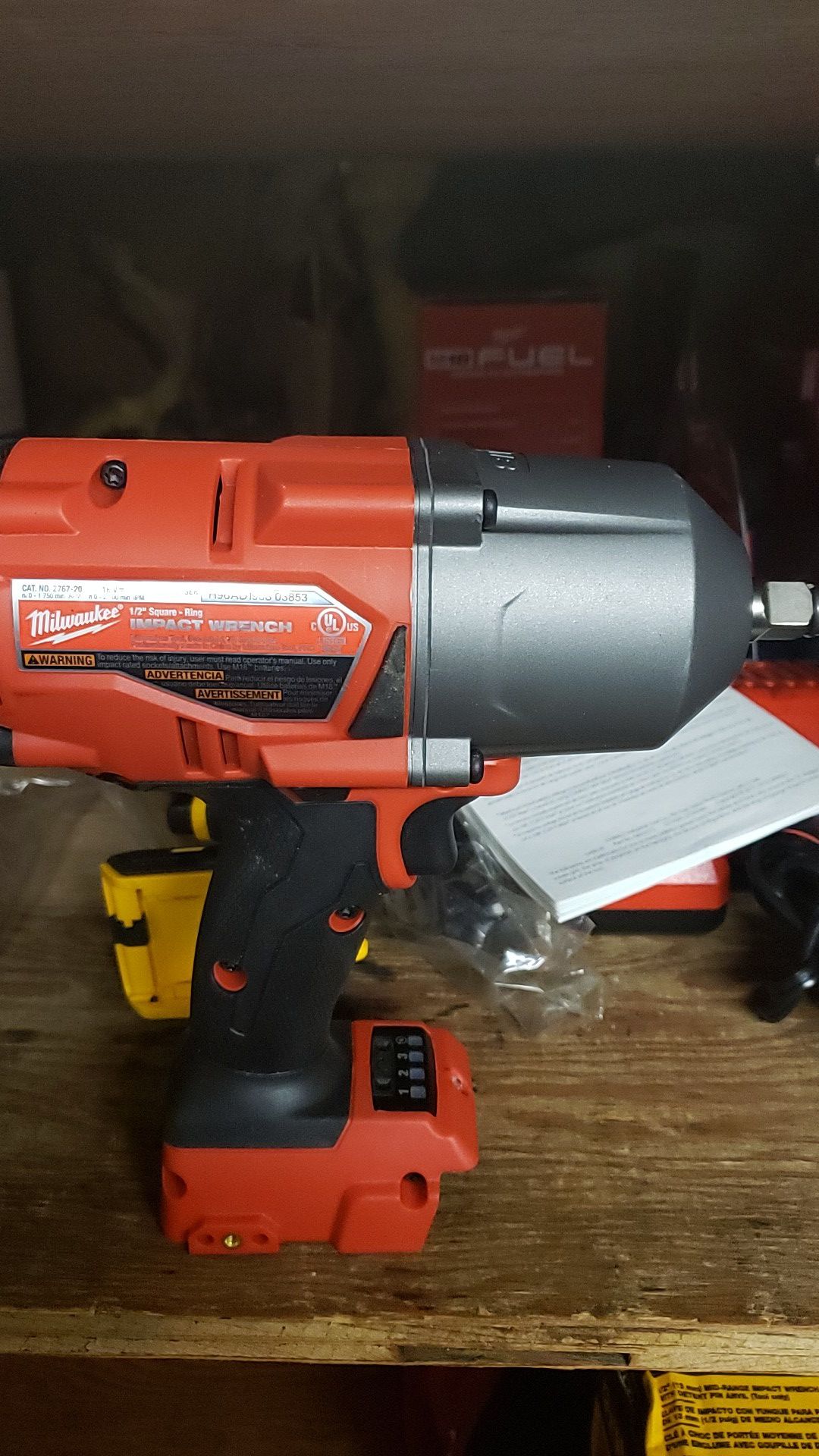 Milwaukee m18 fuel 1/2" impact wrench square ring