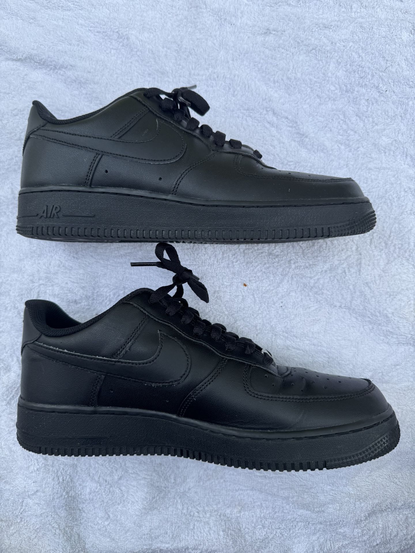 US 11 Men’s Nike Air Force 1 ‘07 Low-top Casual Sneakers
