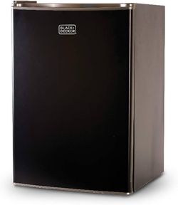 Black+Decker Fridge 