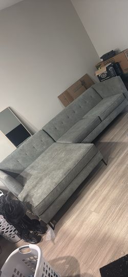 Grey Sectional Couch – MUST GO ASAP – Pickup Only