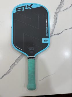 Pickle ball paddle offer me