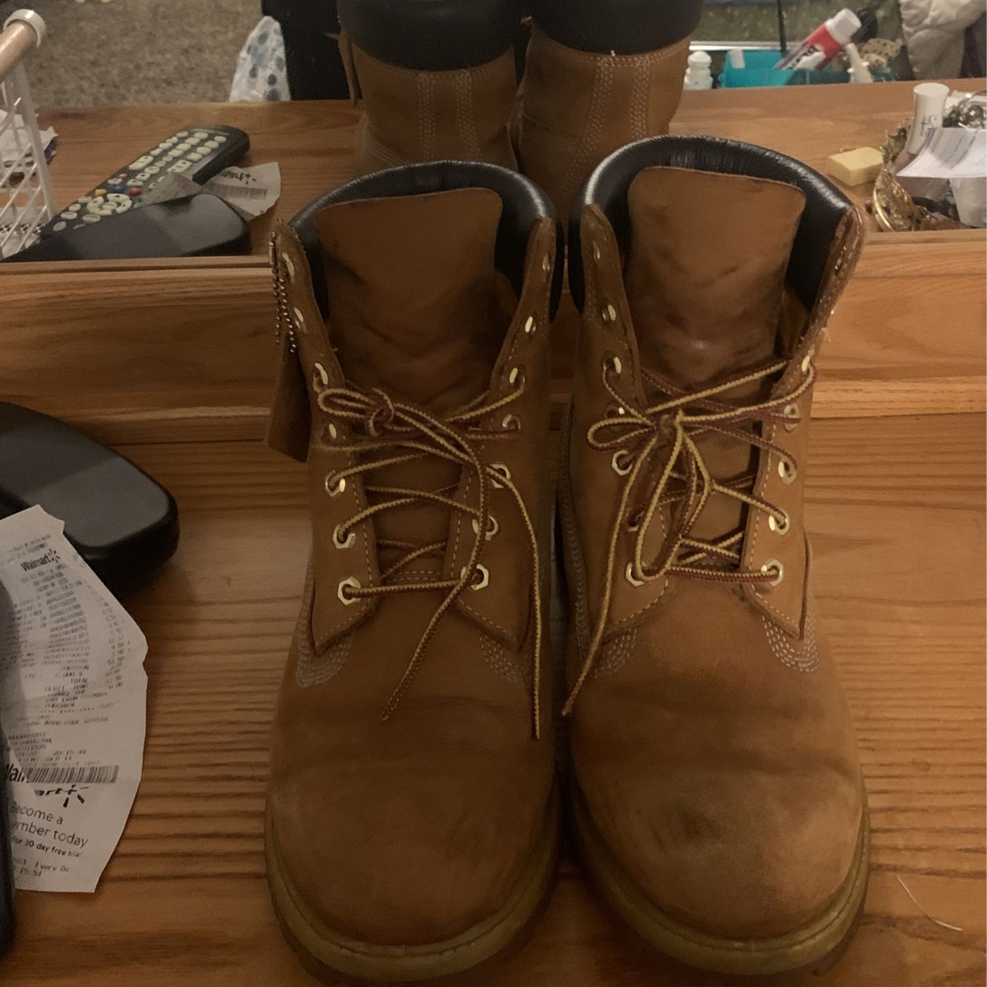 Boots Size 9 1/2 Med
