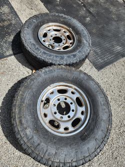 Chevrolet Silverado rims 16"
