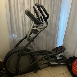 FreeMotion Elliptical 