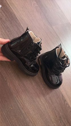 Baby shoes