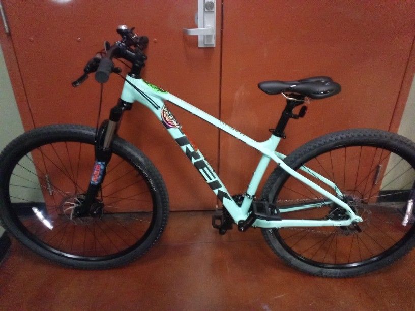 Trek Marlin 4