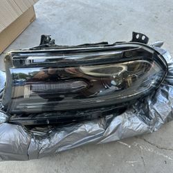 Dodge Charger Headlight Xenon 