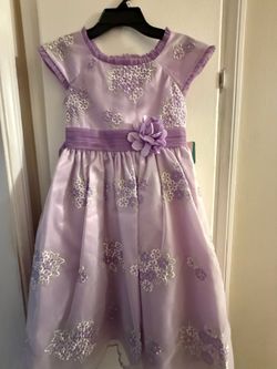Girls Dress with lavender flowers