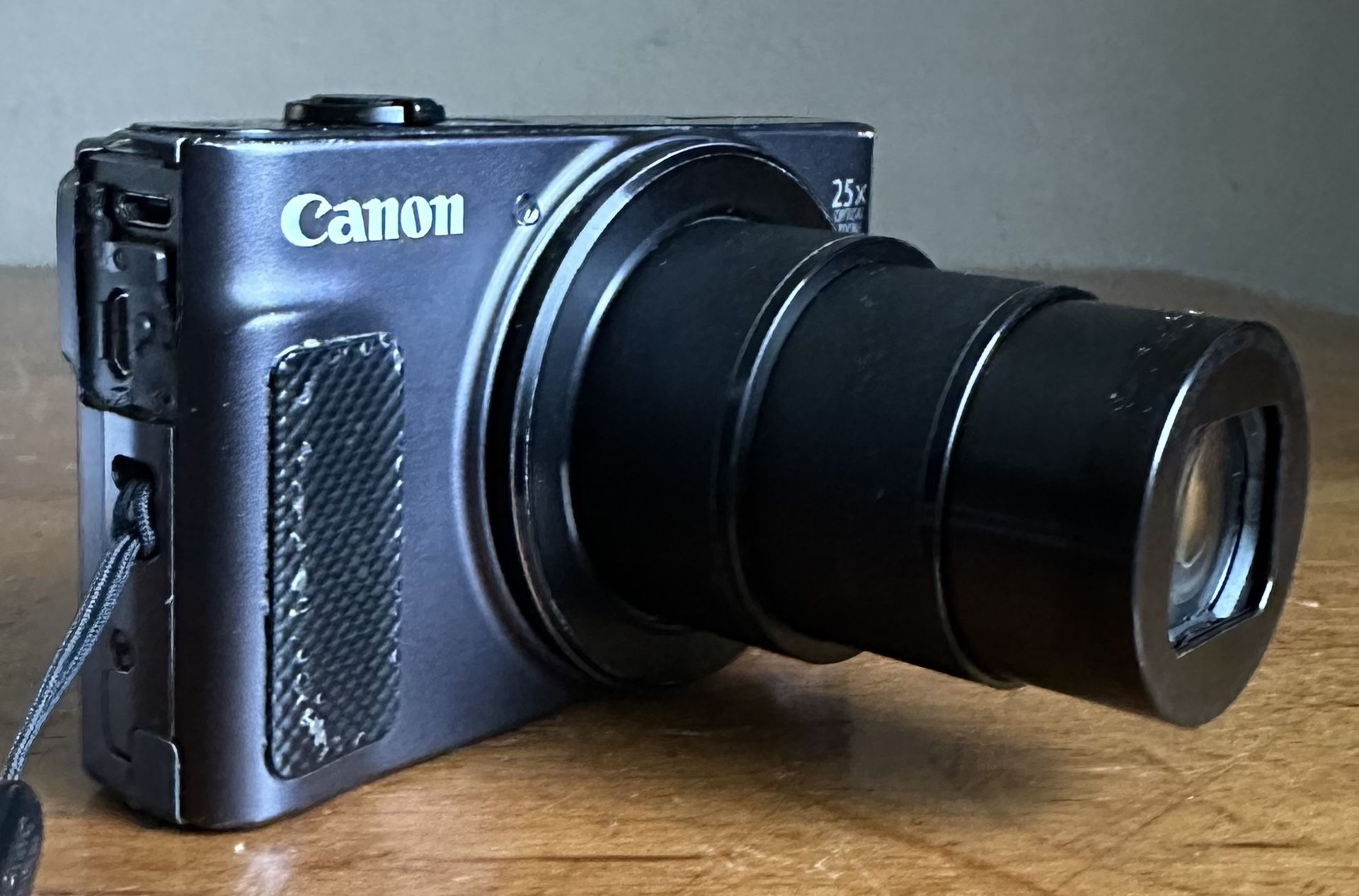 Canon PowerShot SX620 HS 20.2MP Compact HDMI WiFi 25mm Wide 