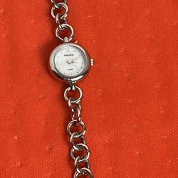 Gruen Stainless Steel Timepiece  (Battery 977)