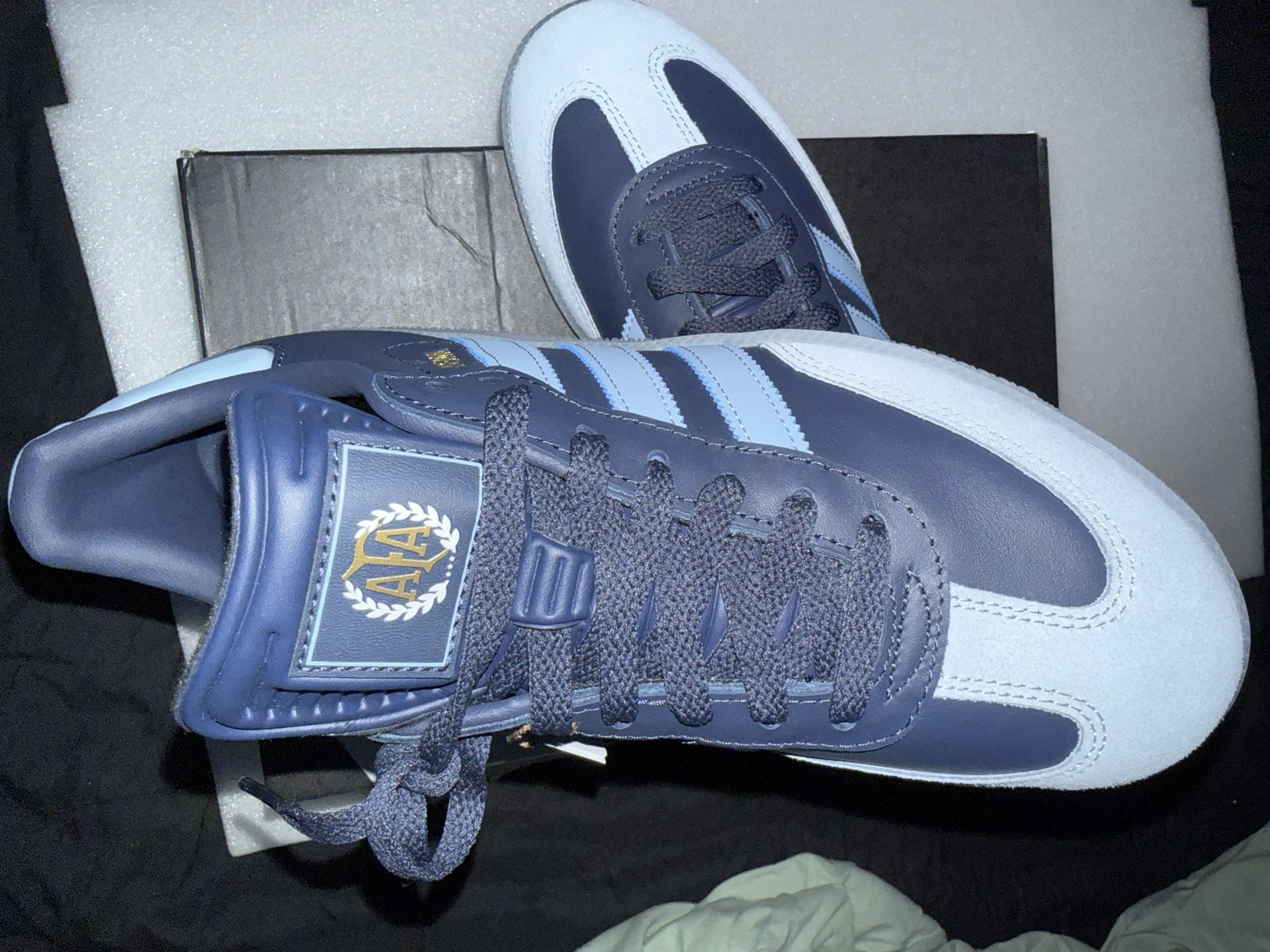 New Adidas Samba AFA Size 8 Men’s