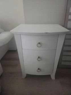White Bow Front 3-Drawer Nightstand - Small Dresser with Floral Lined Drawers