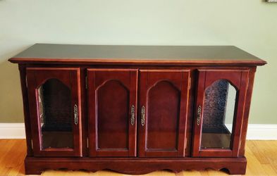 Solid Cherry Wood Curio Cabinet with Built-In Interior Lighting