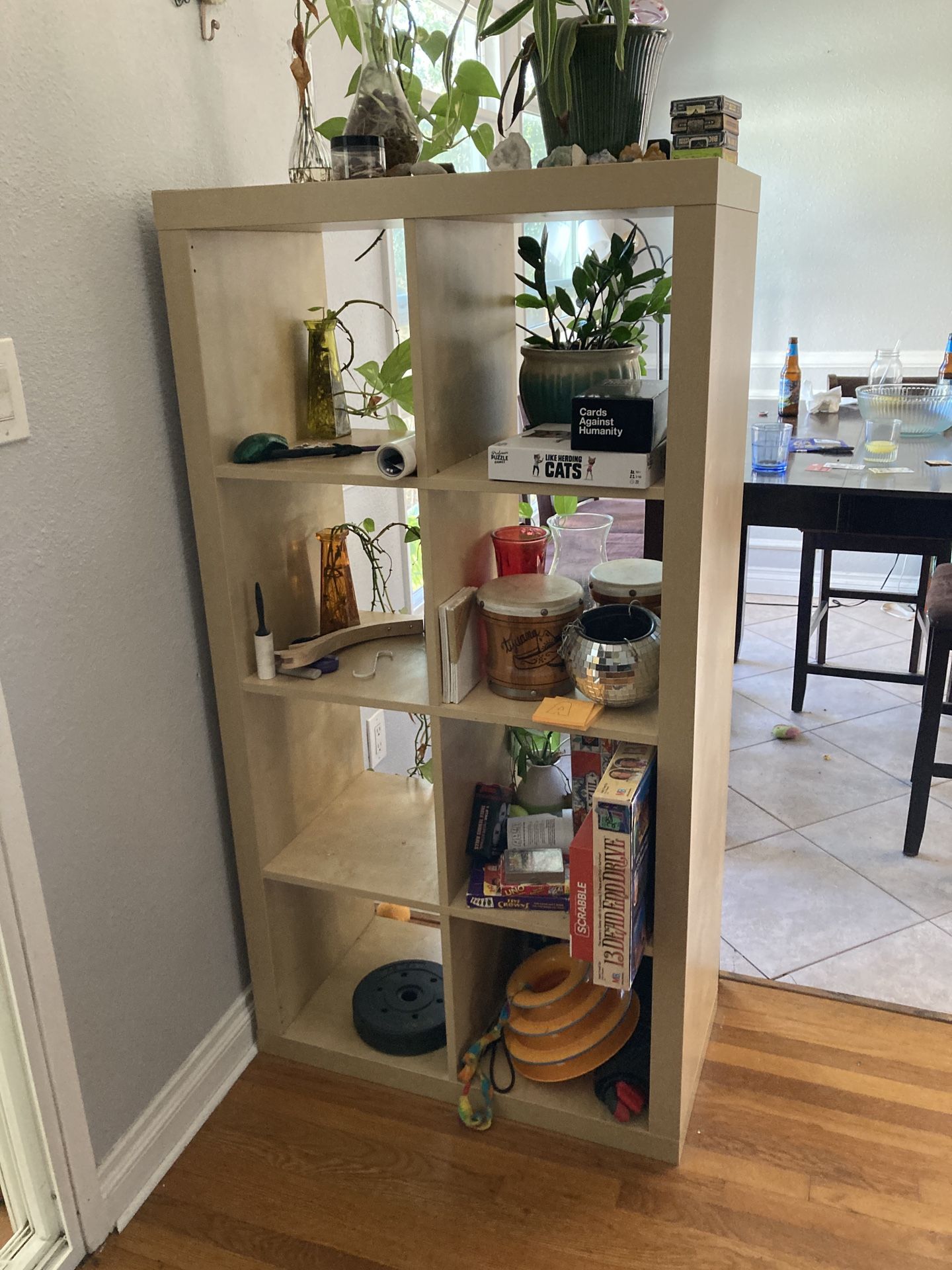 BEIGE WOODEN BOOK CASE