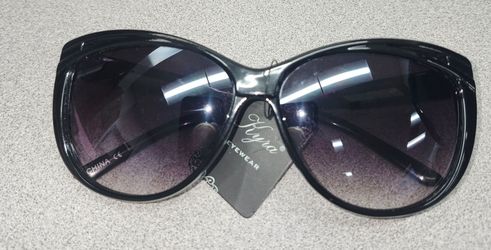 Kyra Eyewear Sunglasses Blocks 100% UVA/UVB