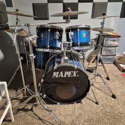 Mapex Drum Set