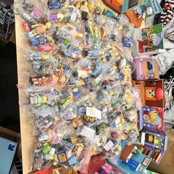 The Simpsons 2000-2002 Figures Huge Lot 