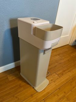Skip Hop Diaper Pail
