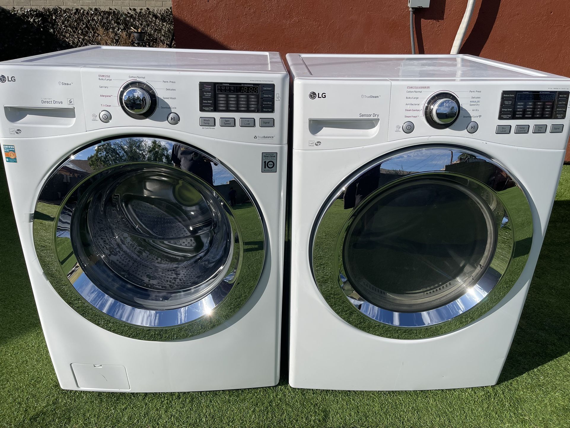 LG Washer And Dryer Set