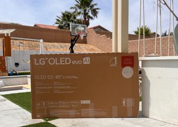65G5 65” Lg smart 4k oled hdr tv