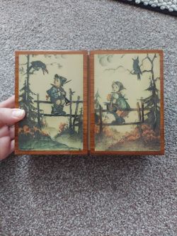Music jewelry trinket box