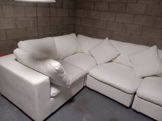 THOMASVILLE SECTIONAL SOFA ....