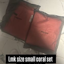 Size Small Coral Set 