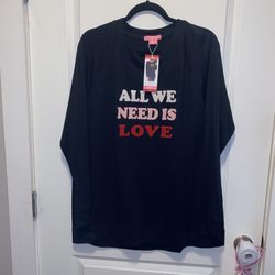 Brand new with tags Isaac Mizrahi New York Meredith Statement Tunic Black size X-Large 