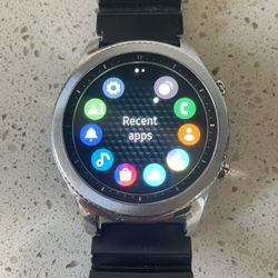 Samsung Gear 3 Classic Smart Watch for Sale in Winchester VA