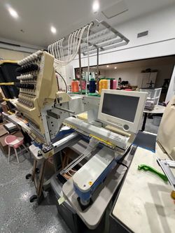 Commercial Multi-Needle Embroidery Machine