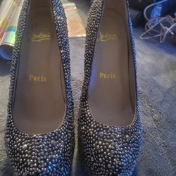 Christian  Louboutin  Paris