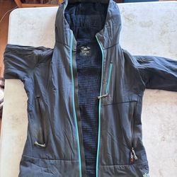 Sherpa Insulated Hardshell, lightweight