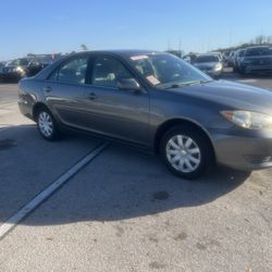 2006 TOYOTA CAMRY L/E 