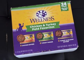 Wellness Chicken & Turkey Pate Favorites