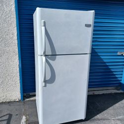 Fridge In Working Condition Delivery Available 