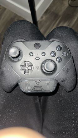 Xbox Elite Series 2 controller