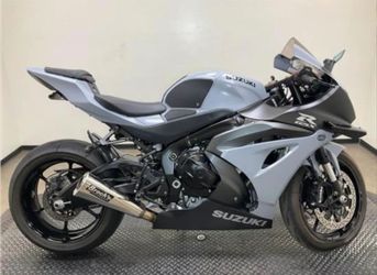 2022 Suzuki GSX-R1000AM2