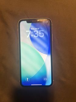 iPhone 11 128 GB Fully unlocked