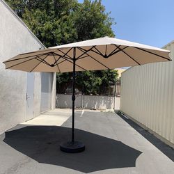 (NEW) $120 Large Double Sided Outdoor (15ft Umbrella and 65lbs Plastic Base set) Beige color