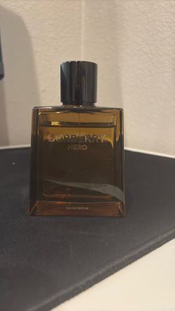Burberry Hero EDP