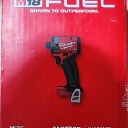 Milwaukee 18v Impact