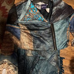 Descendants 3 Uma Costume Size 4-6 Added Wig