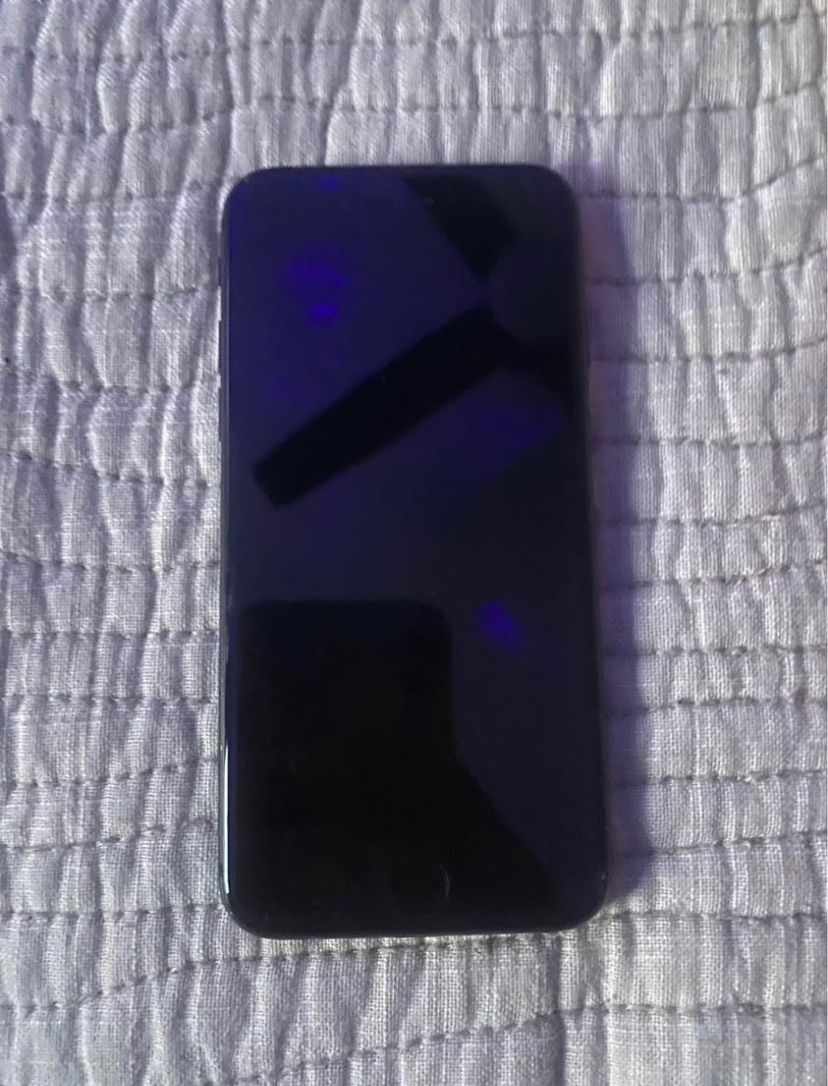 iPhone 8