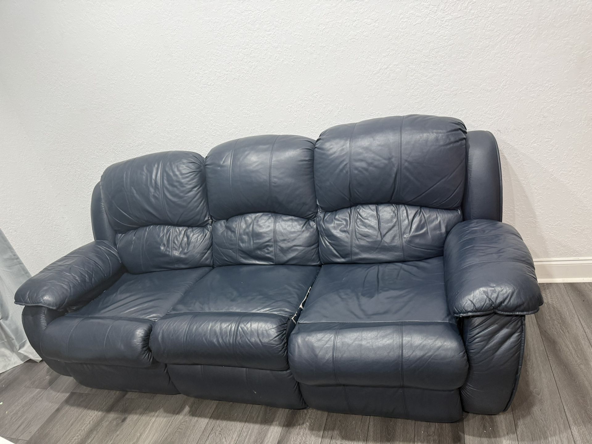 Recliner Couch -Free