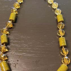 Green Bead Ribbon Necklace 31 inc