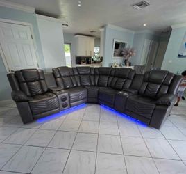 Power recliner sectional sofa