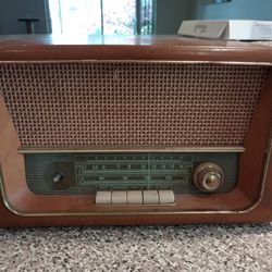 Vintage 1950s Emud Rekord Junior 196 W German AM/FM Wooden Wood Tabletop Radio MCM For Parts Or Repair 