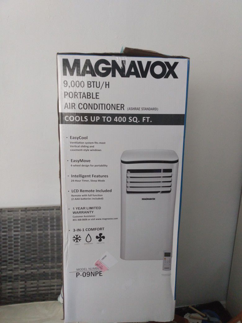 Magnavox 9000 BTU AIR CONDITIONER