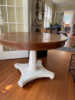 Wood pedestal table