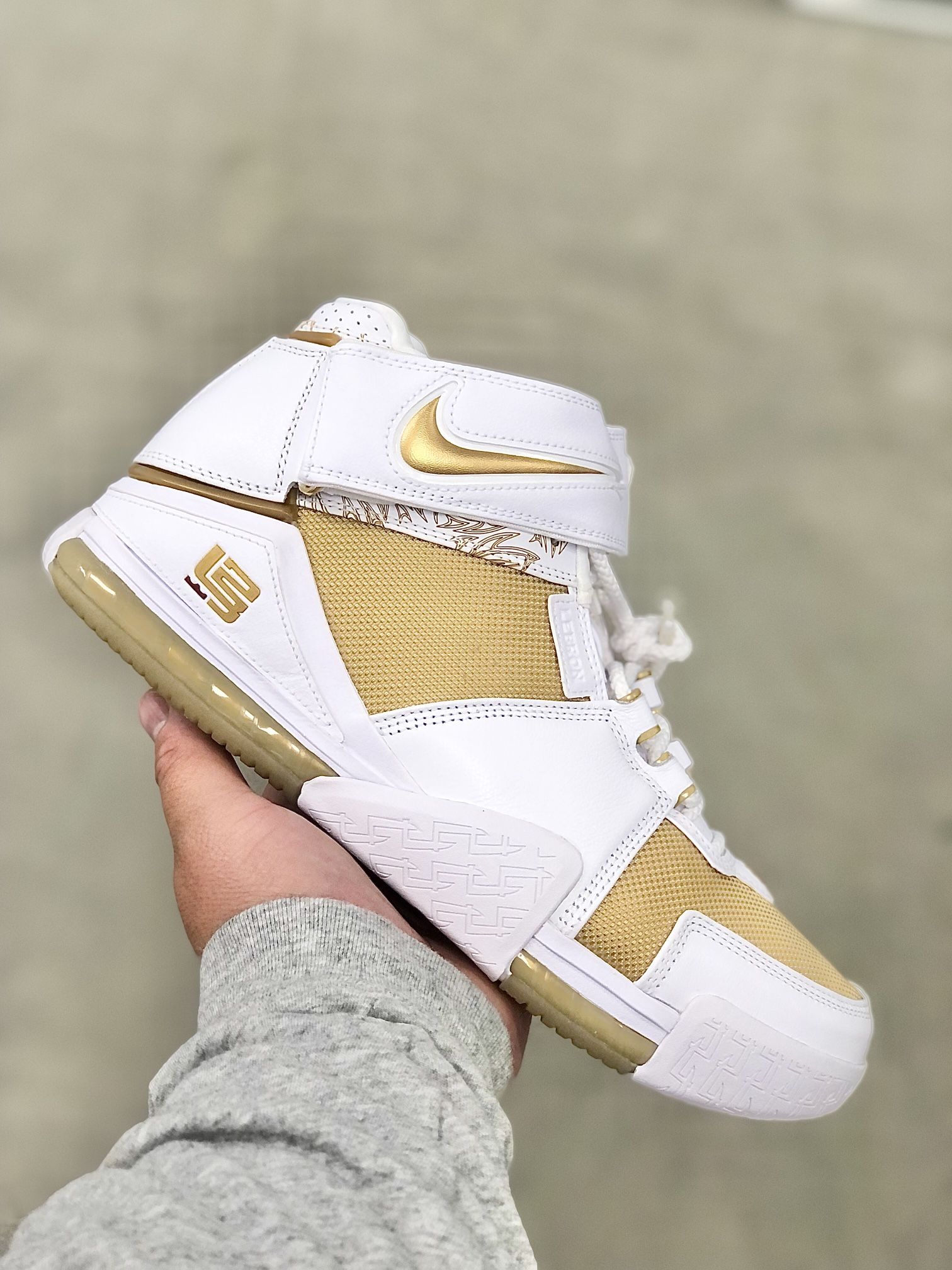 LeBron 2 Maccabee Size 12